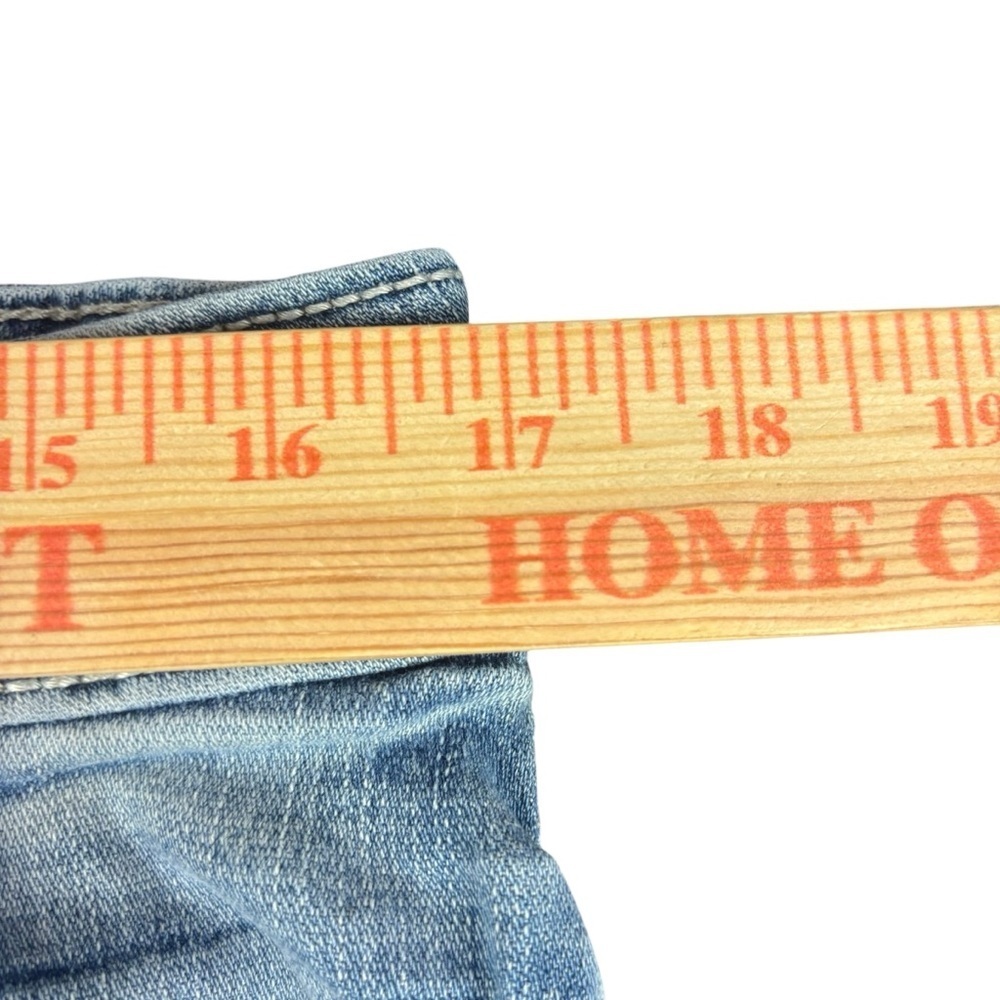Wrangler Premium Patch Low-rise Bootcut Jeans – Sz 11x32 (Great Condition) - Picture 3 of 13